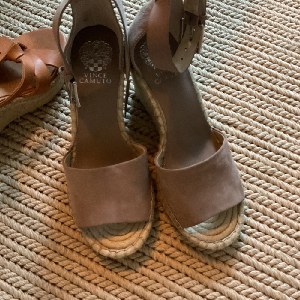 Vince Camuto Women's Brown Espadrille Wedges